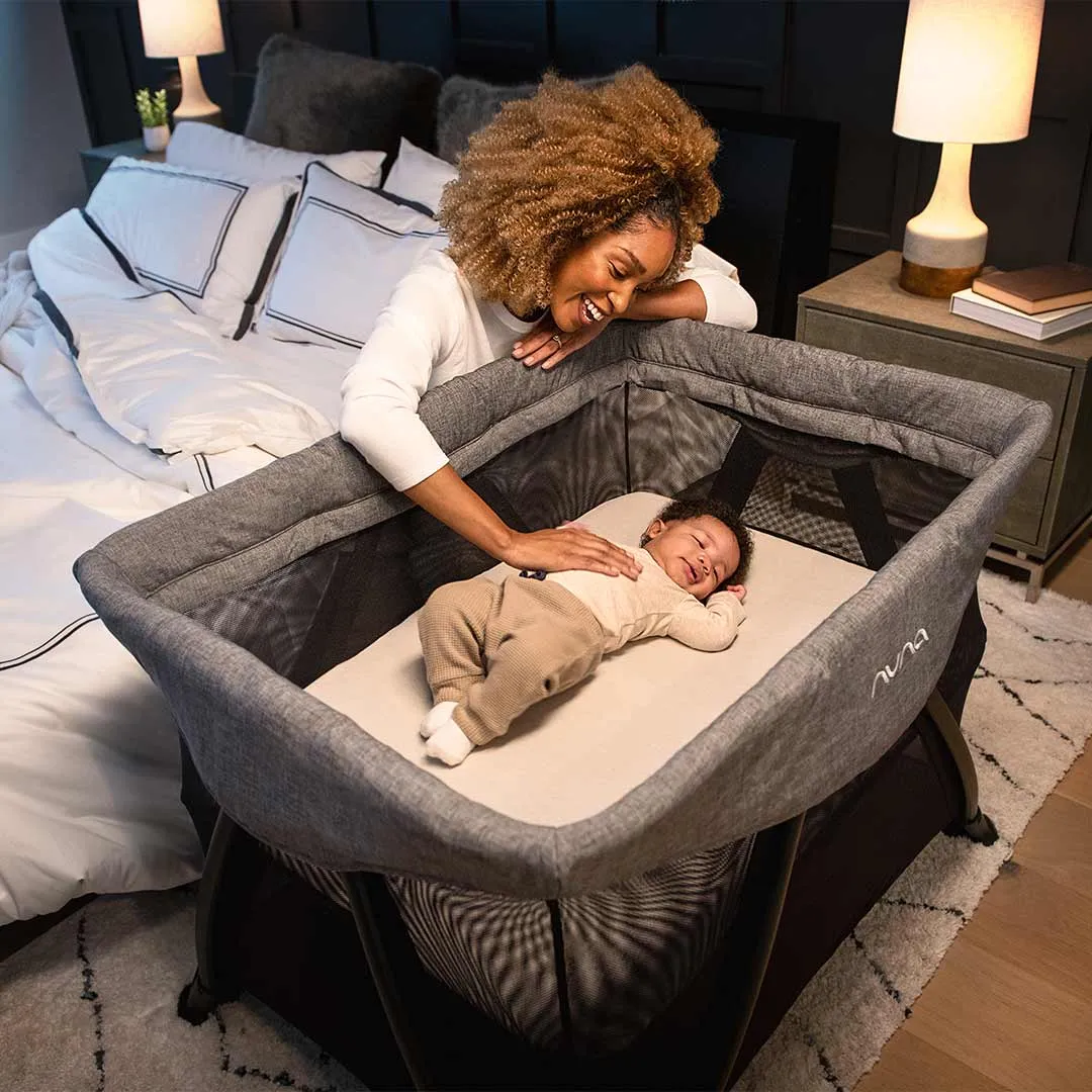 Nuna SENA Aire Travel Cot - Charcoal